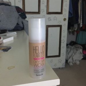 Benefit Hello Flawless! Oxygen Wow Foundation